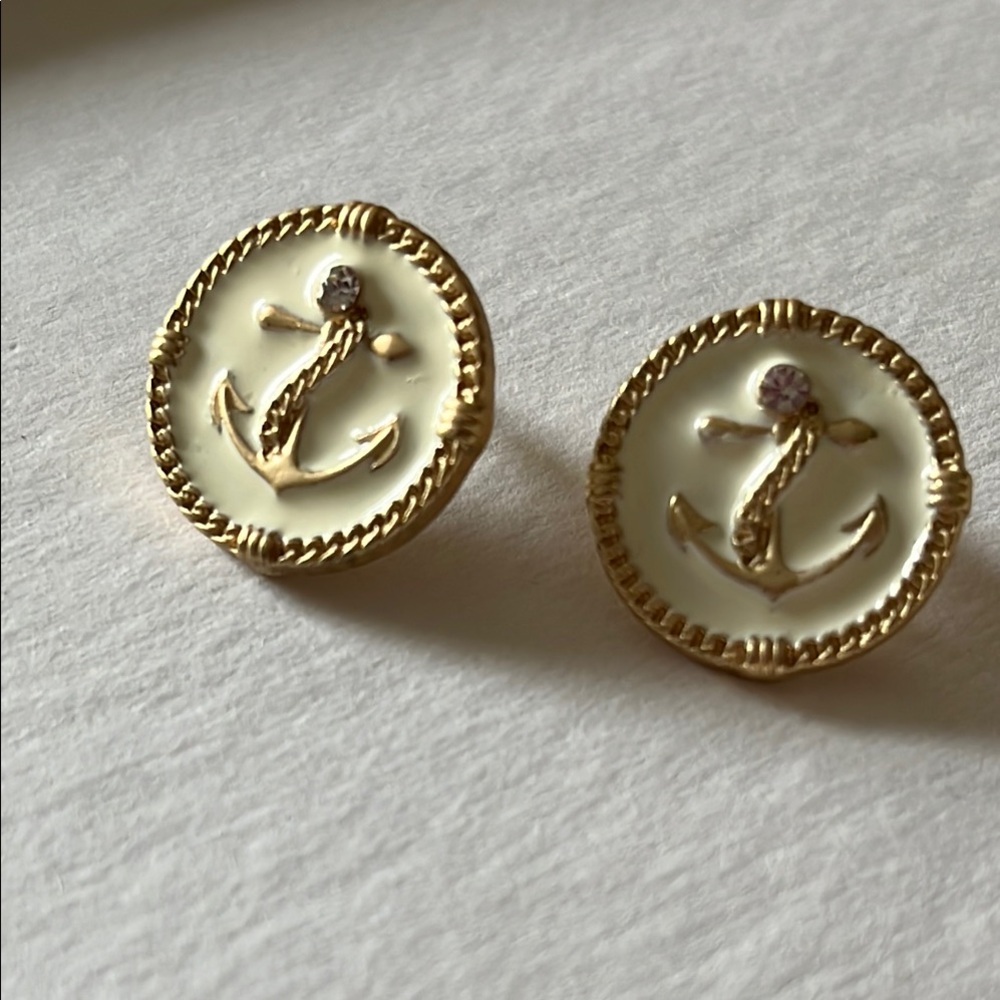 032 Gold Anchor Stud Earrings vintage enamel